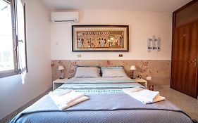 B&B Lella